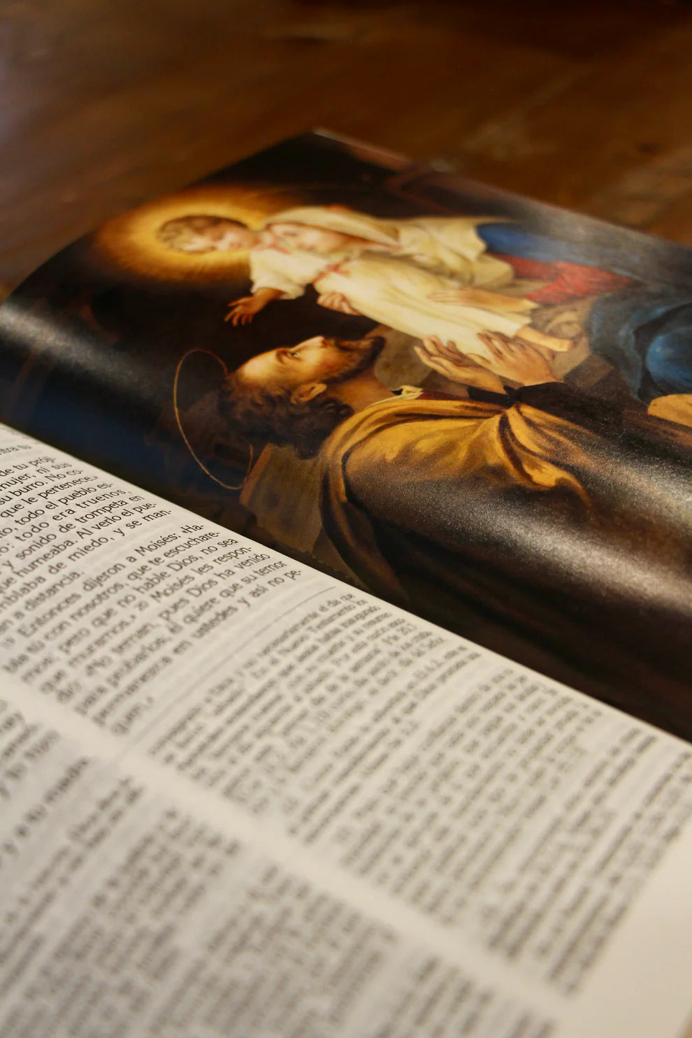 BIBLIA LATINOAMERICANA DE LUJO LETRA GRANDE