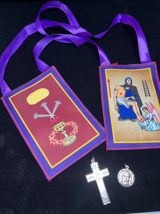 ESCAPULARIO MORADO GRANDE CON LA CRUZ DEL PERDÓN Y MEDALLA
